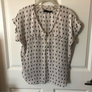 White patterned short sleeve blouse